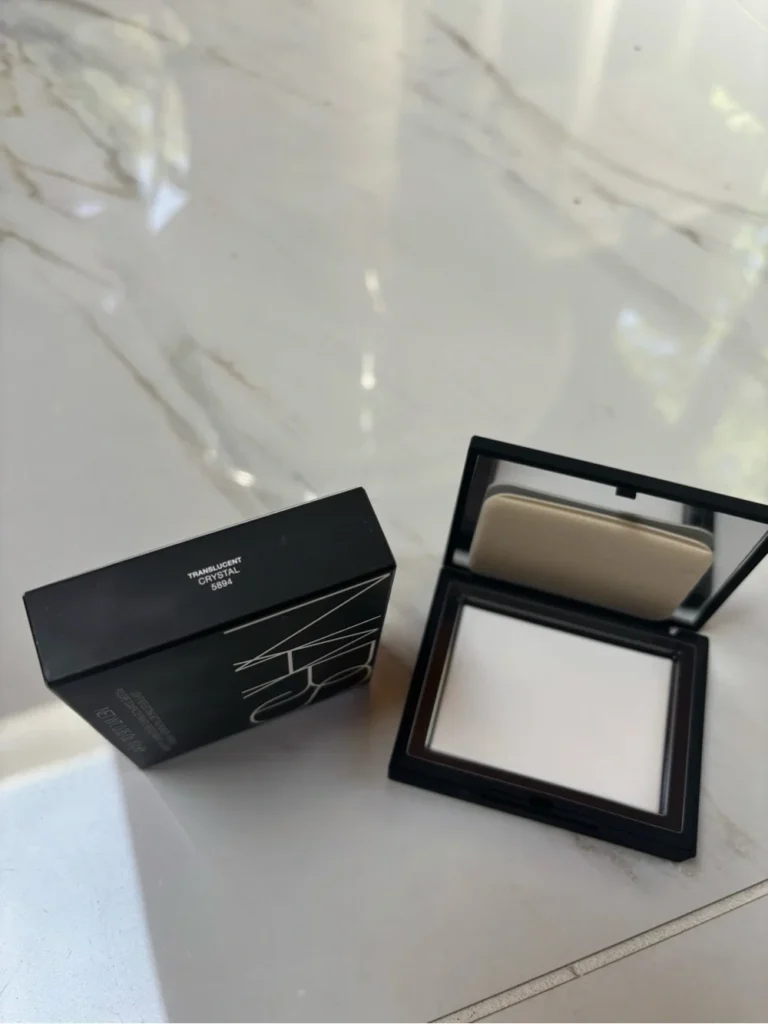 NARS Light Reflecting Pressed Setting Powder